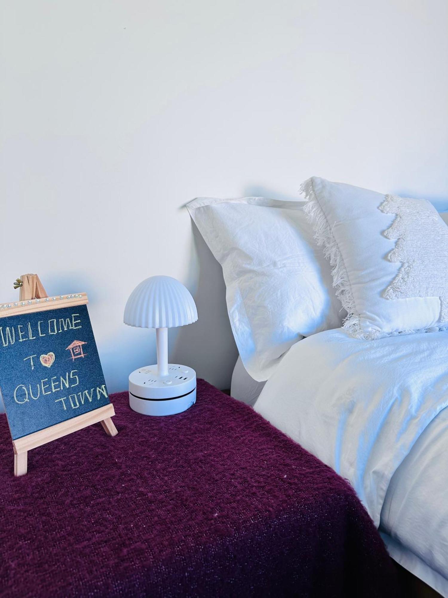 Hanleys Private Room Near Airport Frankton Esterno foto